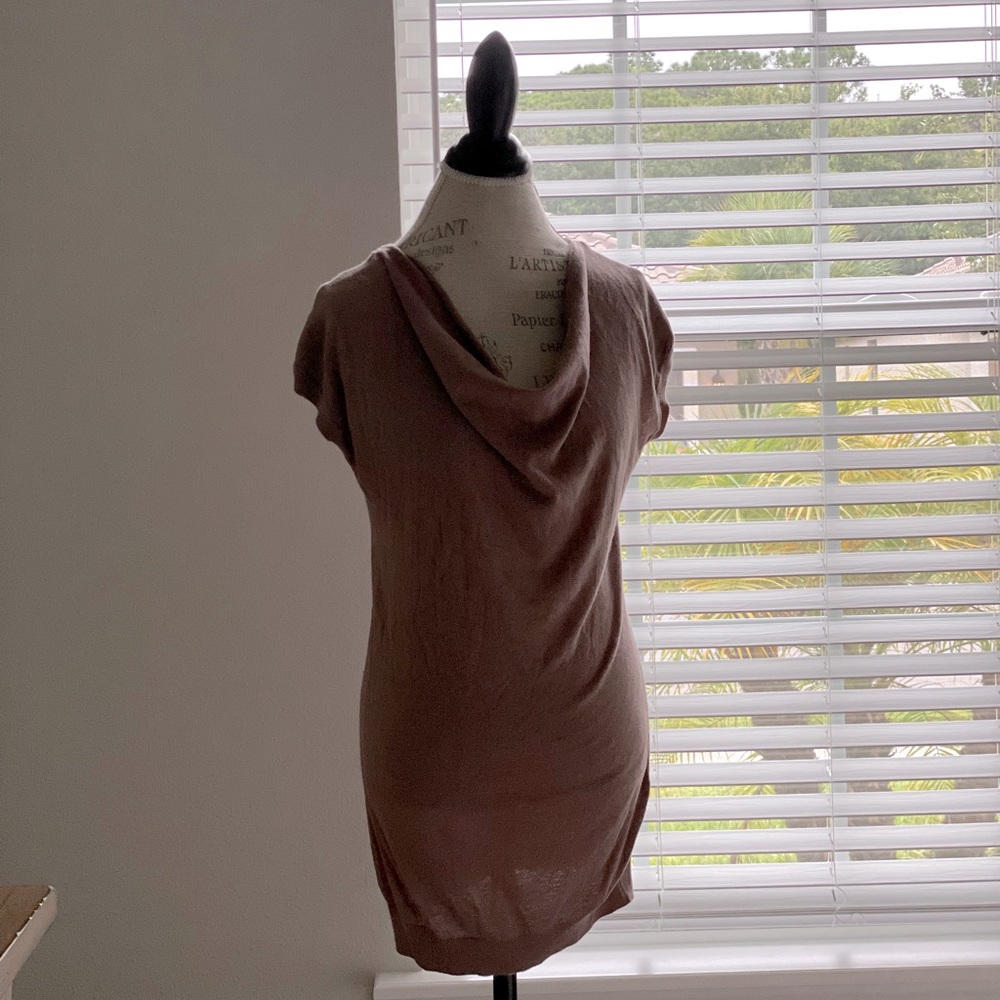 Cute sweater blouse by Frenchi. Size L